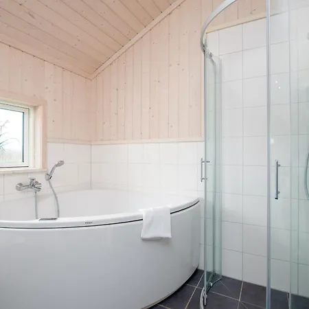 Vital 4 Inklusive Waeschepaket Und Urlaubsschutz *